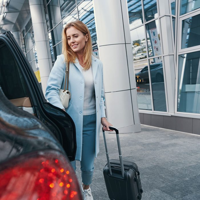 Flughafentransfer mit Taxi
